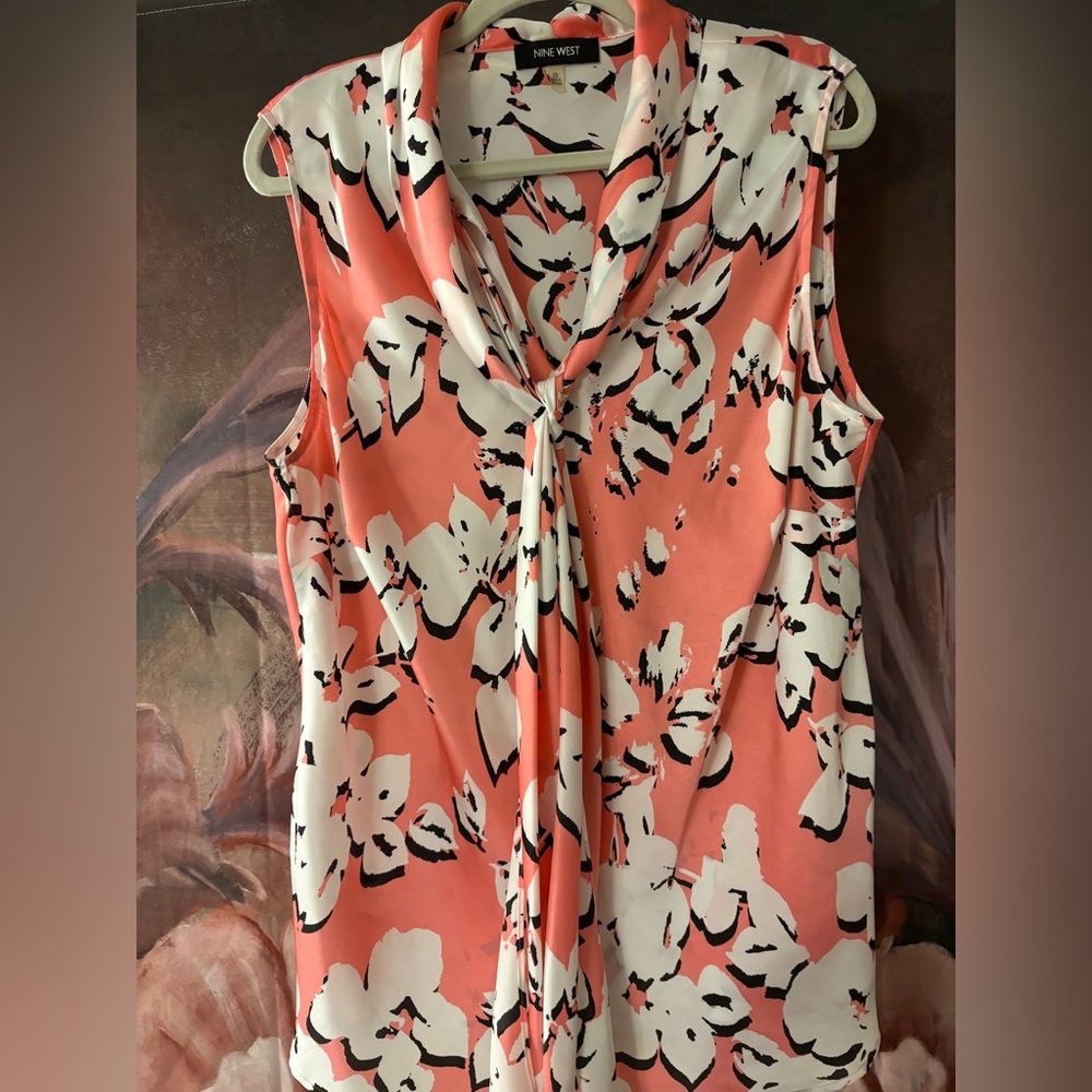 Cute Flowy Pink Nine West Tie Neck Sleeveless Blouse